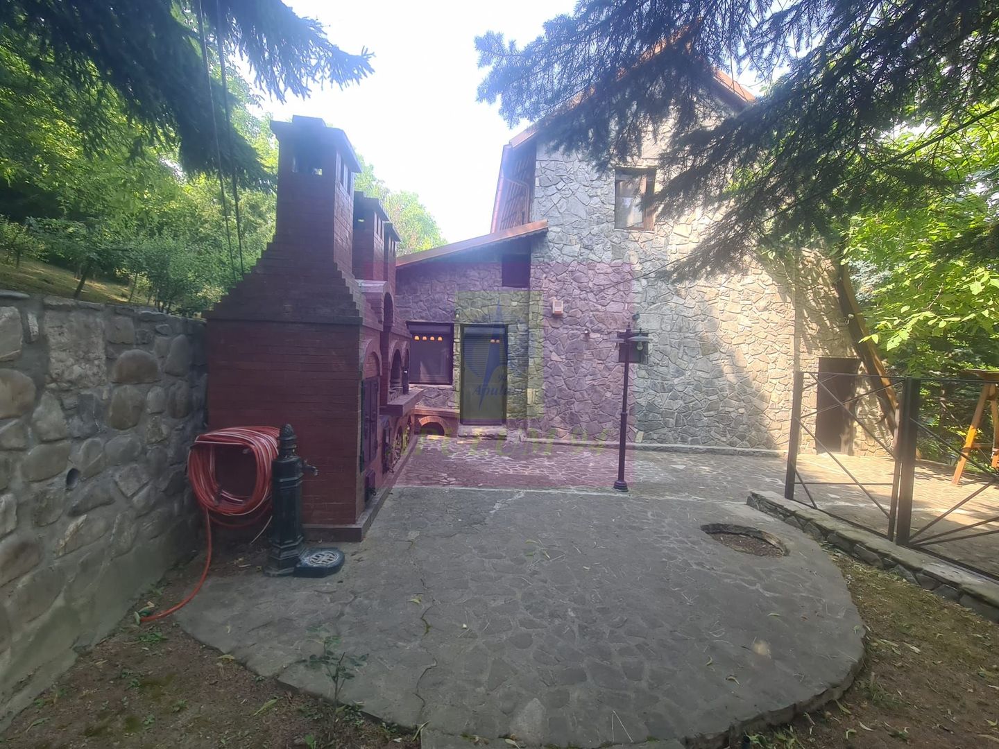 Vila de vanzare in Campina - Zona Lunca Mare