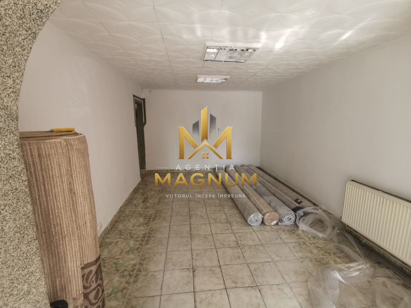 Spațiu comercial stradal | Vitrină mare | Zonă cu trafic intens - imaginea 2