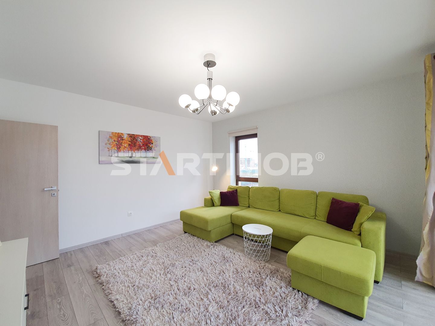 Apartament mobilat 3 camere cu parcare subterana