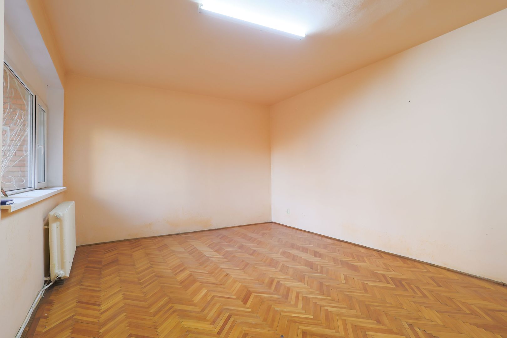 Imagine 3 - PRET NOU! Apartament decomandat 3 camere - str. Horia - COMISION 0%