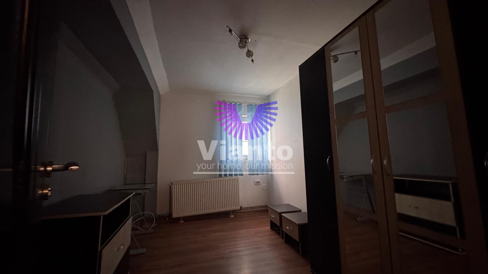 Casa Individuala de Inchiriat 5 Camere - Curte cu Zona de Barbeque-Gusterita