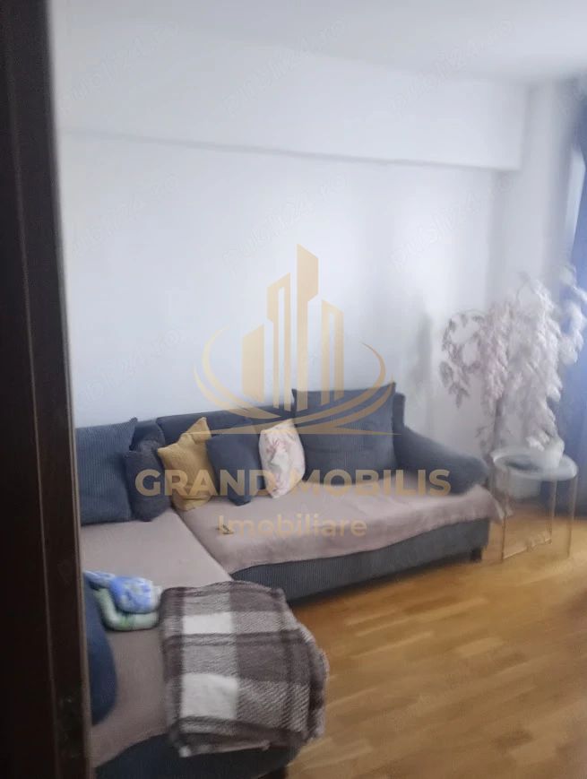 Vând 3 Camere decomandat  Brâncoveanu PANOURI SOLARE