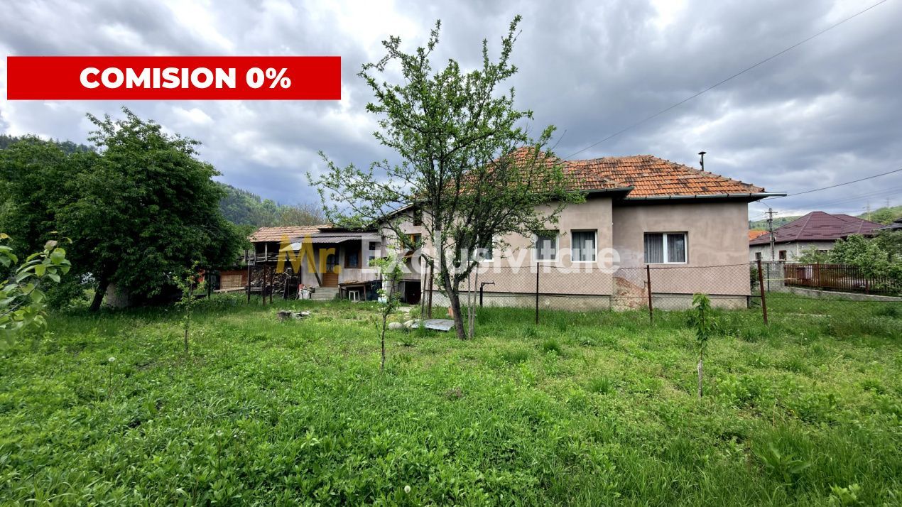 Casa individuala  Leresti la strada principala+ teren 831 mp, utilitati complete - imaginea 18