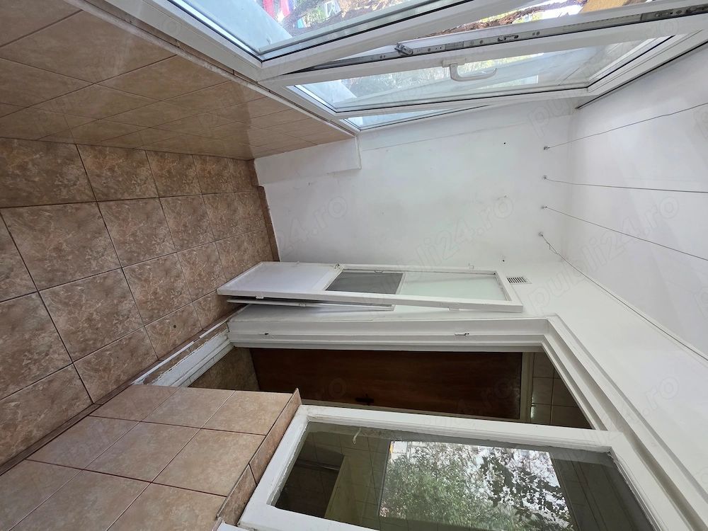 Vand apartament 2 Camere  Str. Pescărușului, Sector 2 - imaginea 8