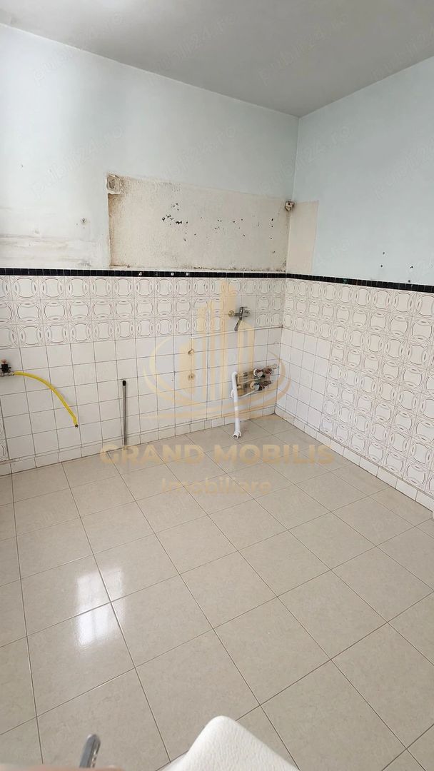 Apartament 2 camere, etaj 1, Eroii Revoluți - imaginea 4