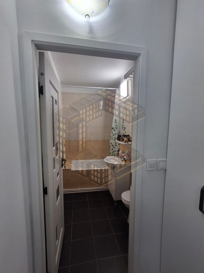 Apartament cu 2 camere , renovat , situat în zona Iosefin - imaginea 13