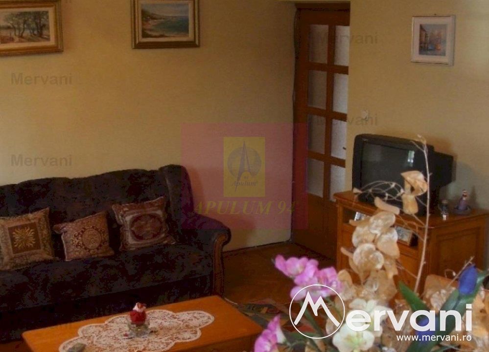 Vila de vanzare in Busteni - Zona Centrala - imaginea 19