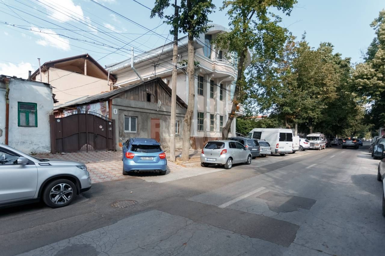 Teren pentru construcții 6.73 ari cu 2 construcții Centru, Chișinău - imaginea 17