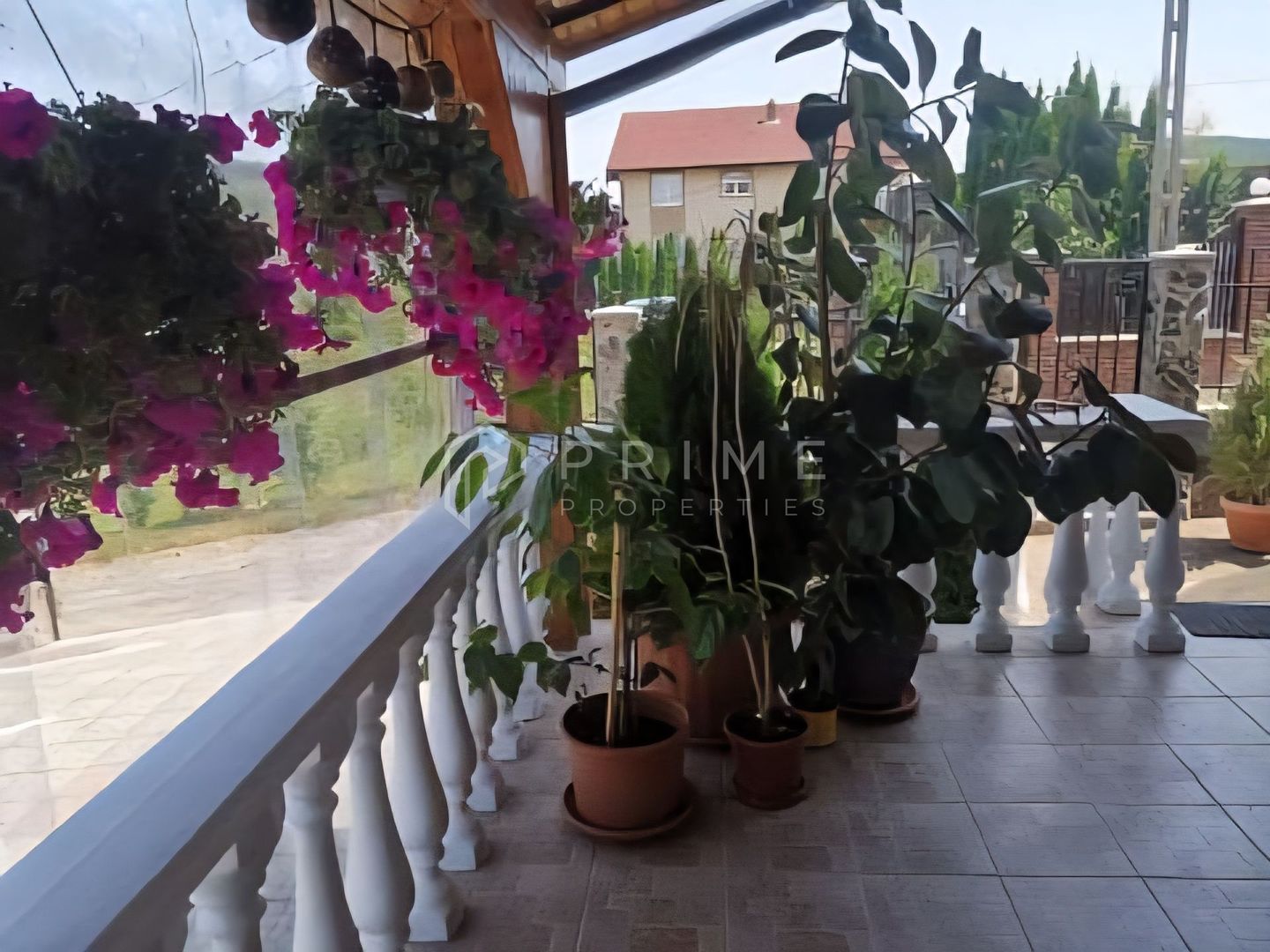 Casă individuală 310mp utili, 8 camere, piscină - imaginea 4