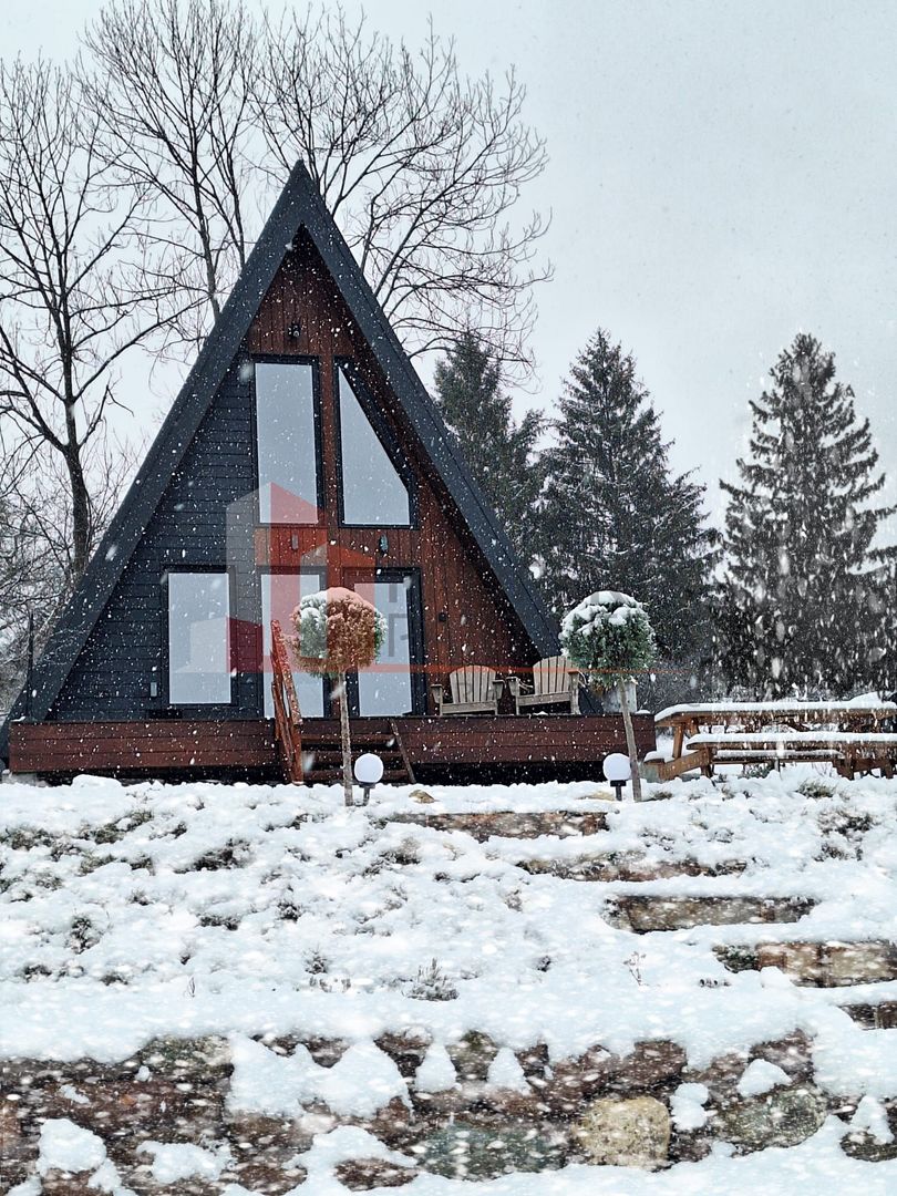 2  A-Frame | Bran Sohodol| 2 cabane | Teren 3.812 mp | Operațional | - imaginea 9