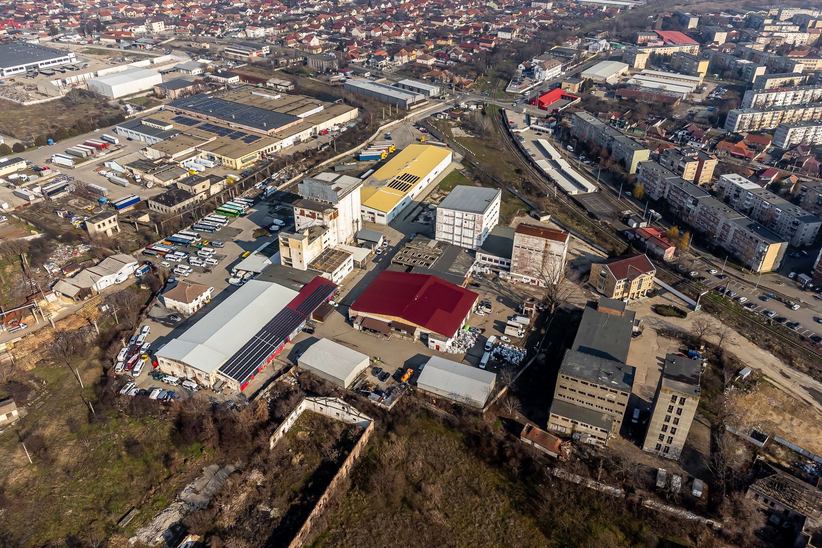 Imagine 5 - Platforma industriala 3552 mp hale beton si 9883 mp teren