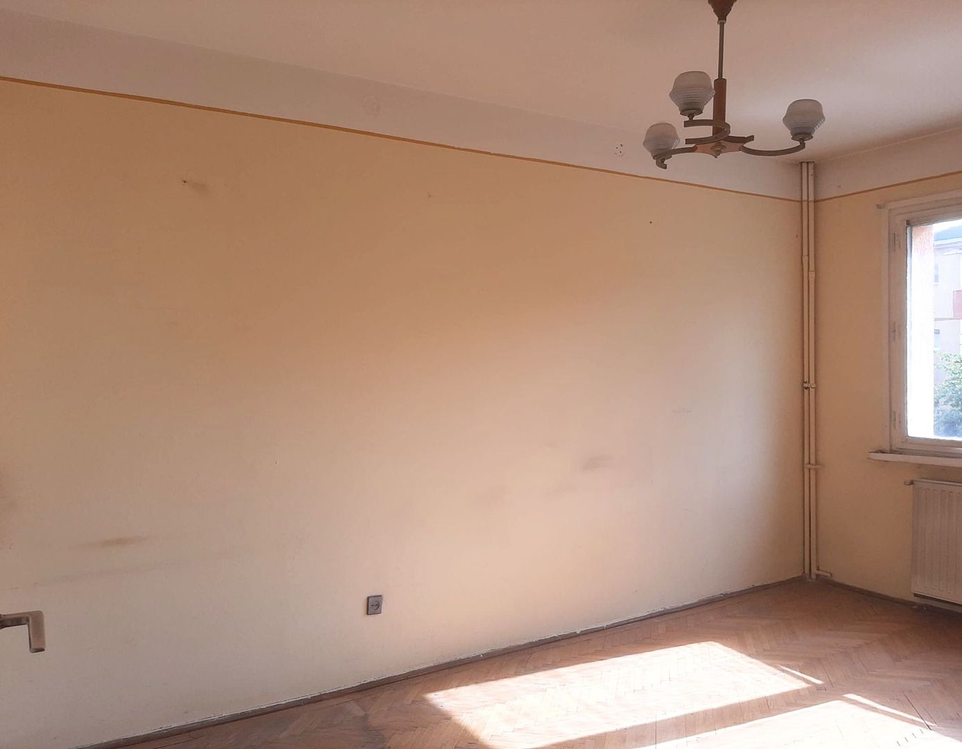 Apartament 2 camere 89000 EUR etaj intermediar foarte aproape de piata Astra - imaginea 9