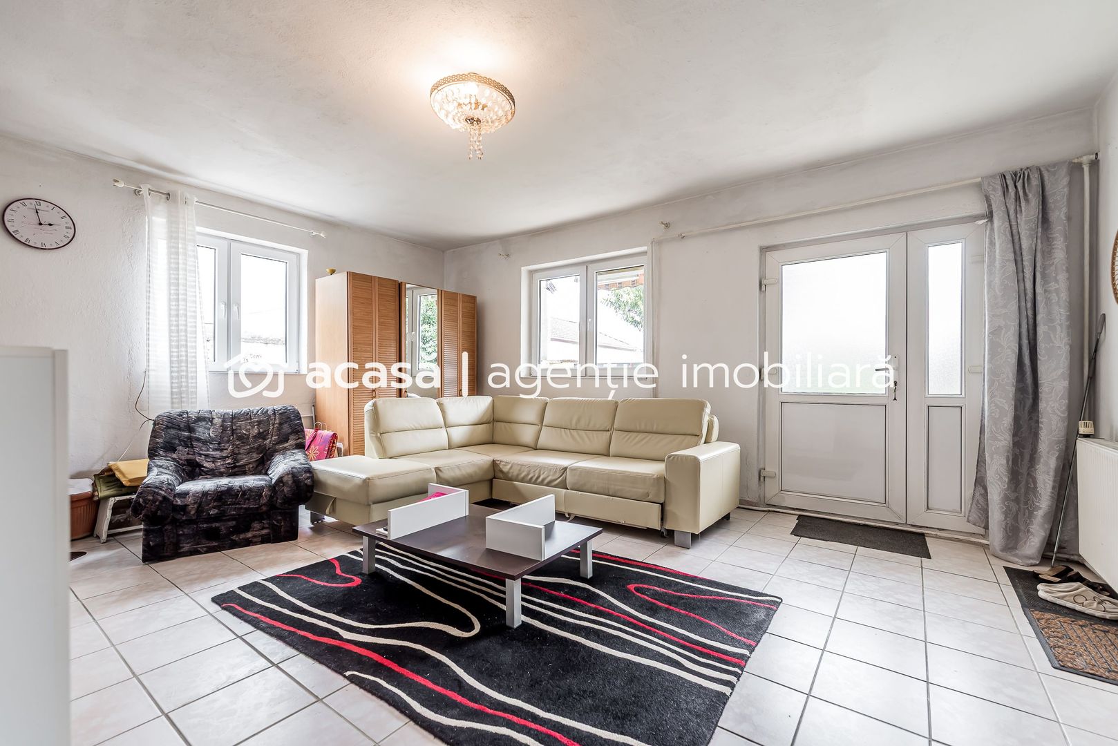Imagine 6 - Casă 5 camere Aradul Nou Zona Tabacovici. Teren 360 mp și garaj