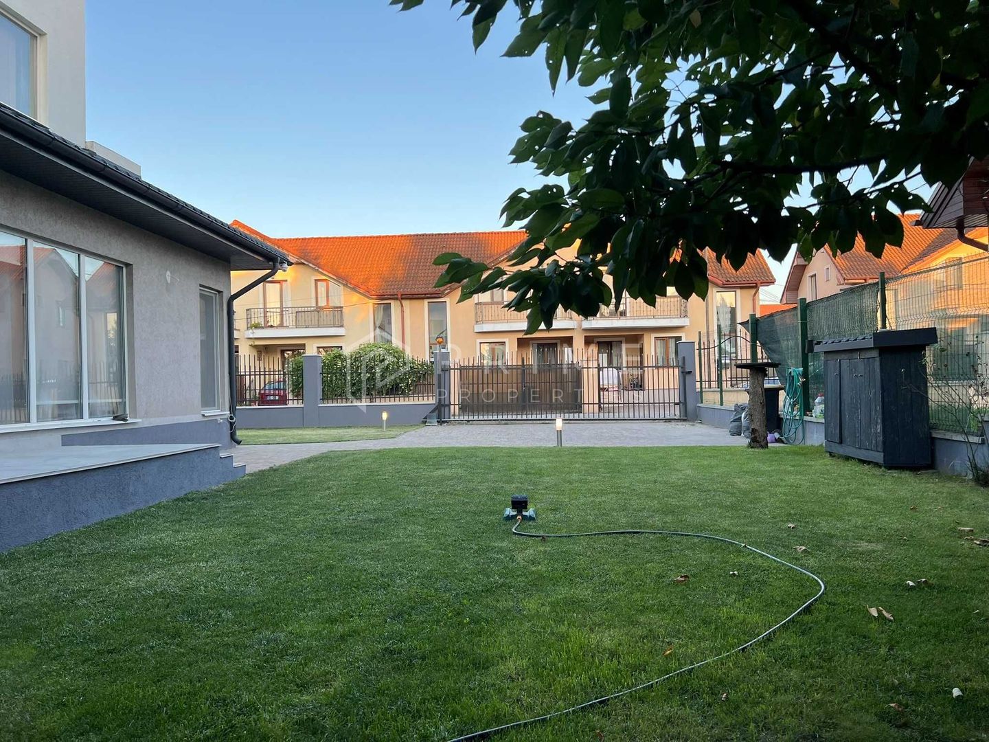 DE VÂNZARE: Casă Modernă „La Cheie” (175 mp) | 7 Noiembrie - imaginea 5
