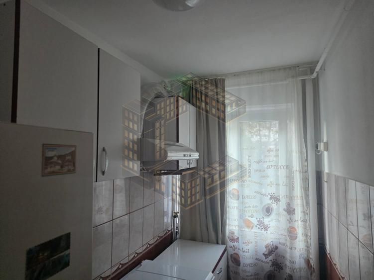 Apartament cu 3 camere, etaj intermediar, renovat, zona Sagului - imaginea 9