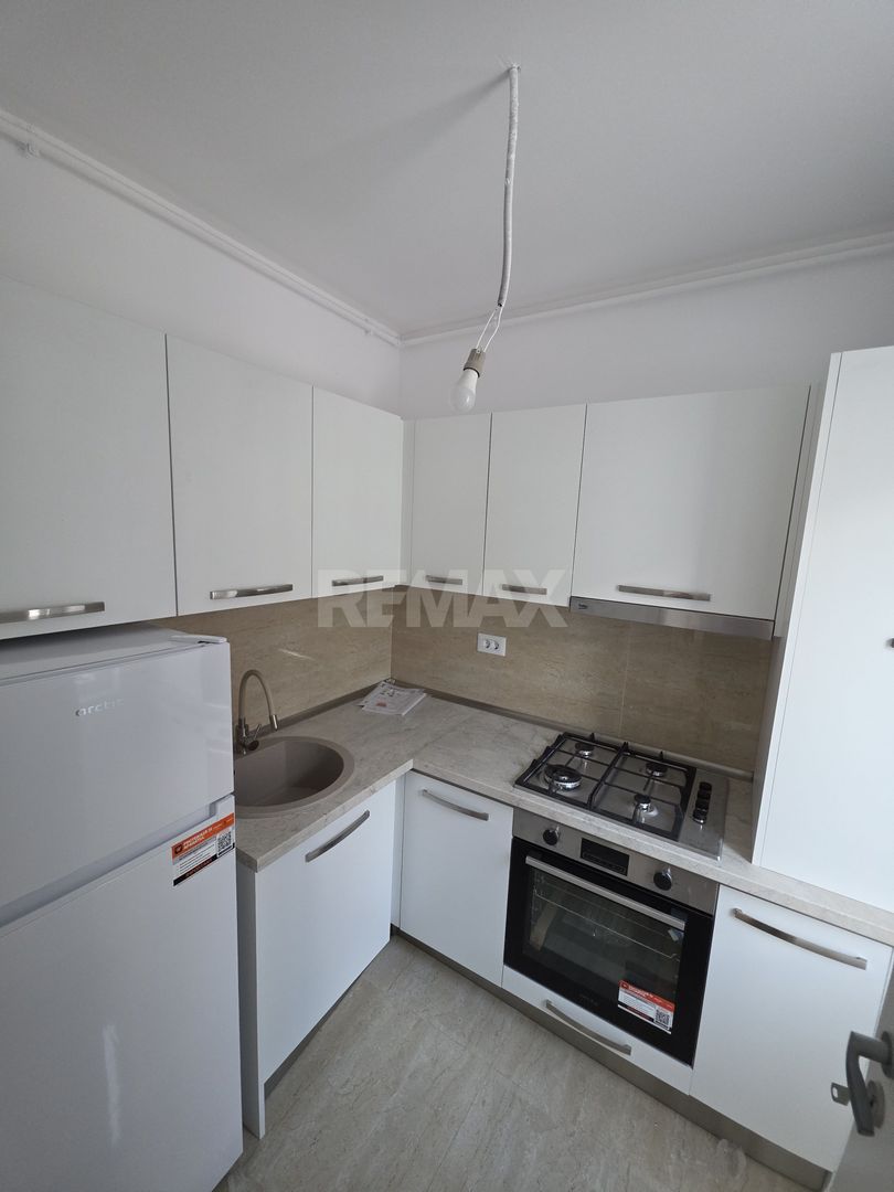 Apartament cu 1 cameră în București, România - imaginea 3