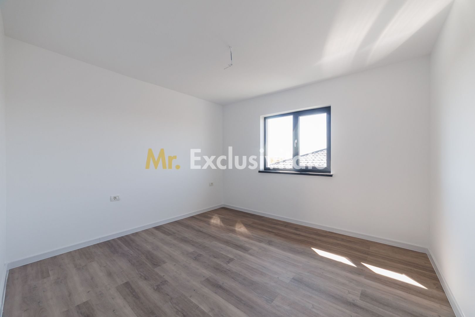 Casa noua P+1, 4 camere,  118 mp utili, Geamana, Bradu, AG - imaginea 10
