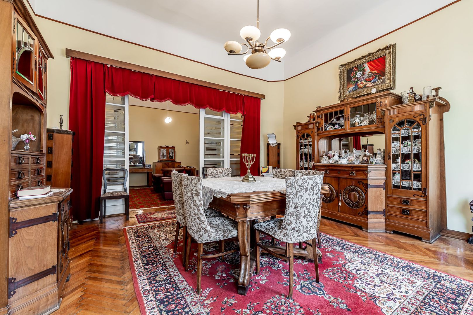 Imagine 11 - Apartament 3 camere, etaj 1, ultracentral (clădire cu 4 apartamente)
