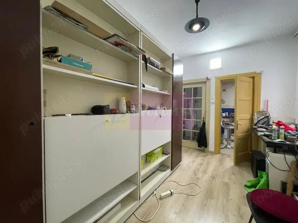 Apartament in vila Et.1+M, 90mp, zona case Mall Vitan