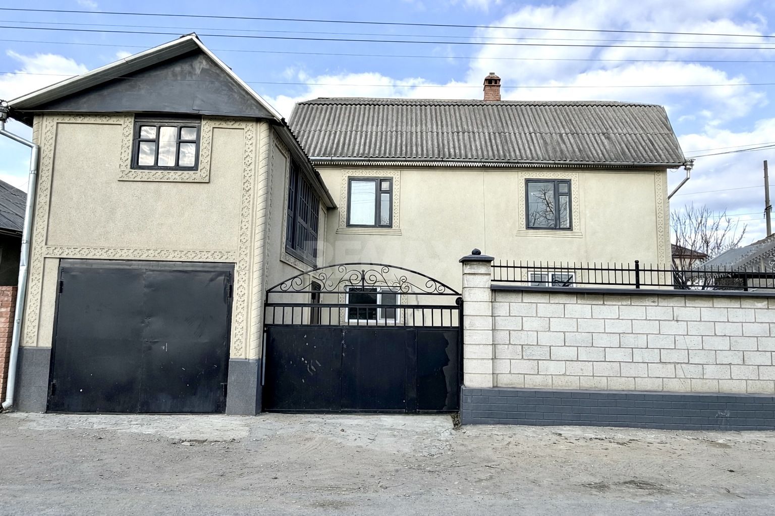 Casa în or.Ialoveni centru - imaginea 9
