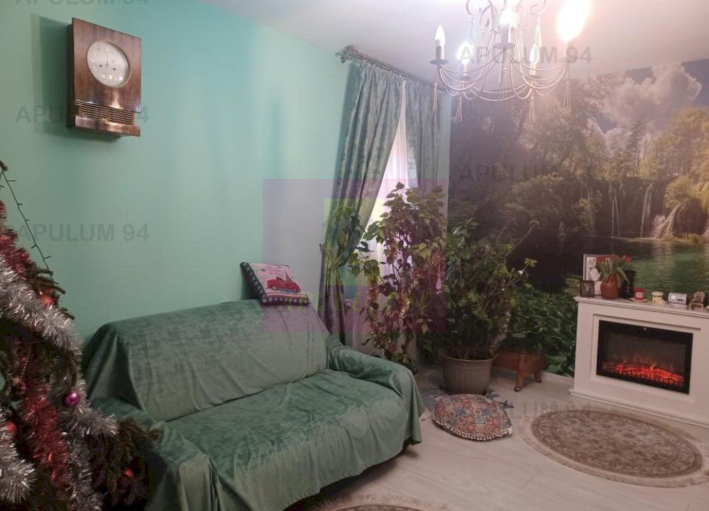 Casă 2020, parter+pod, garaj, magazie, curte 420 mp, Săbăreni