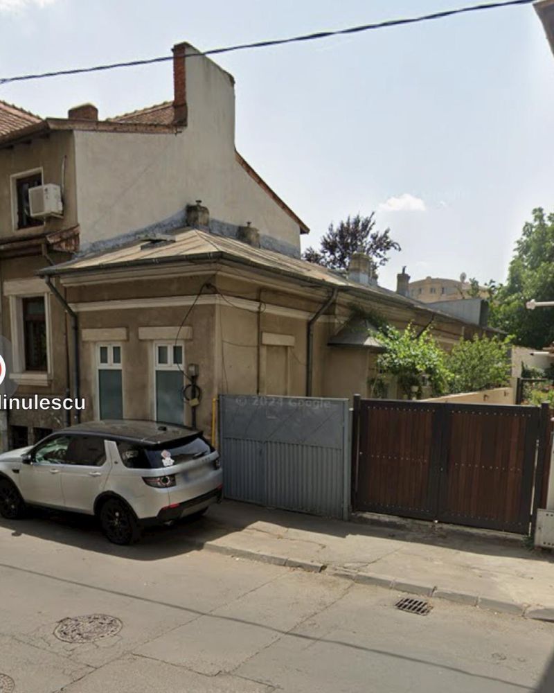 casa la curte Timpuri Noi