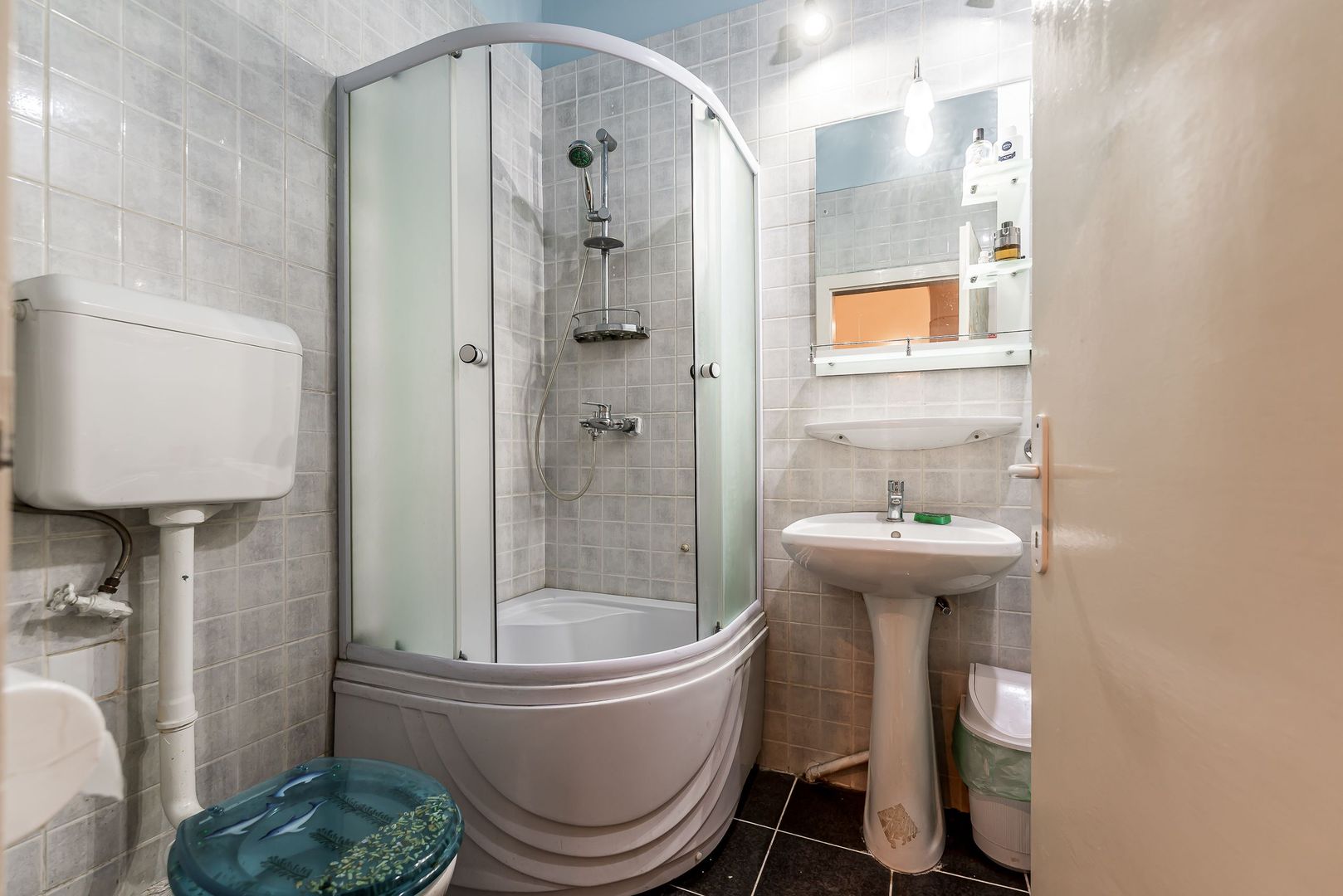 Imagine 9 - Apartament ultracentral cu 3 camere plus un bonus Comision 0