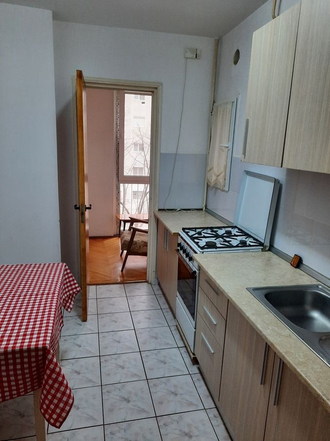 Apartament 2 camere Titan T667