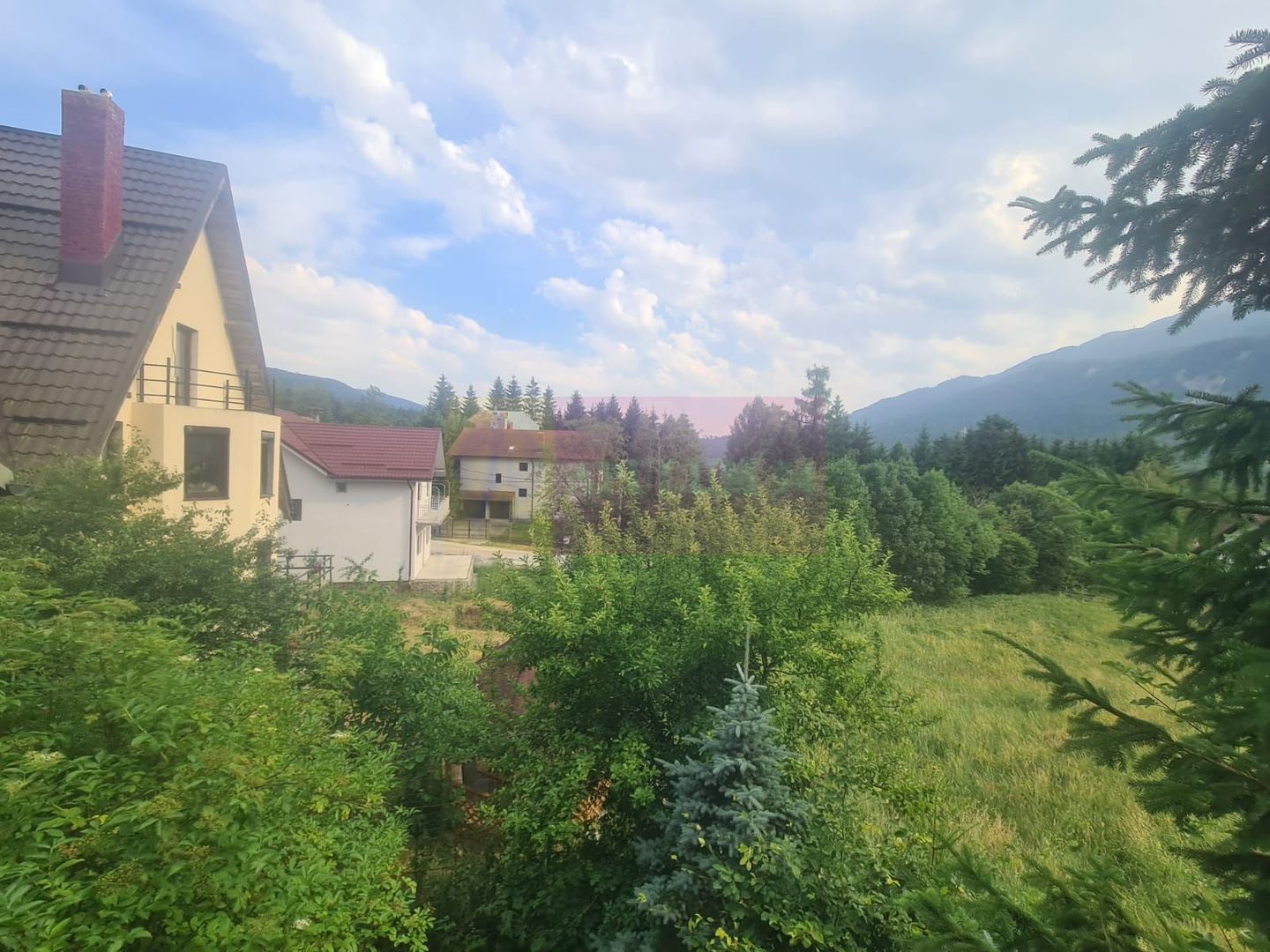 Vila de vanzare cu 5 camere in Busteni