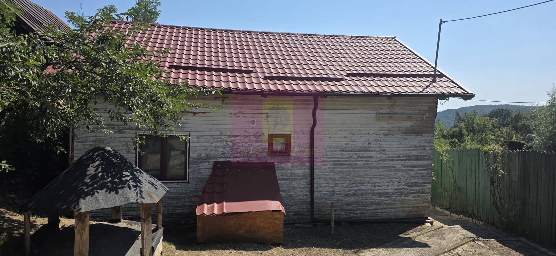 Cabana de lemn de vanzare in Telega