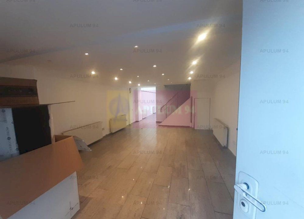 Spațiu zona Bulevardul Unirii - Zepter