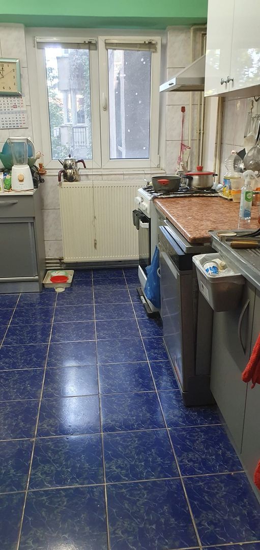 Vând apartament 3 camere decomandat, Bv. 13 Septembrie - imaginea 12
