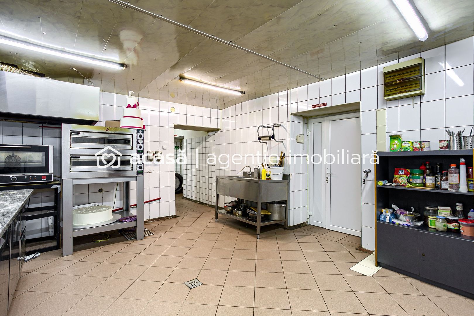 De închiriat: Spațiu laborator cofetărie Central