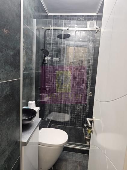 VANZARE APARTAMENT 3 CAMERE BD. DECEBAL - imaginea 10