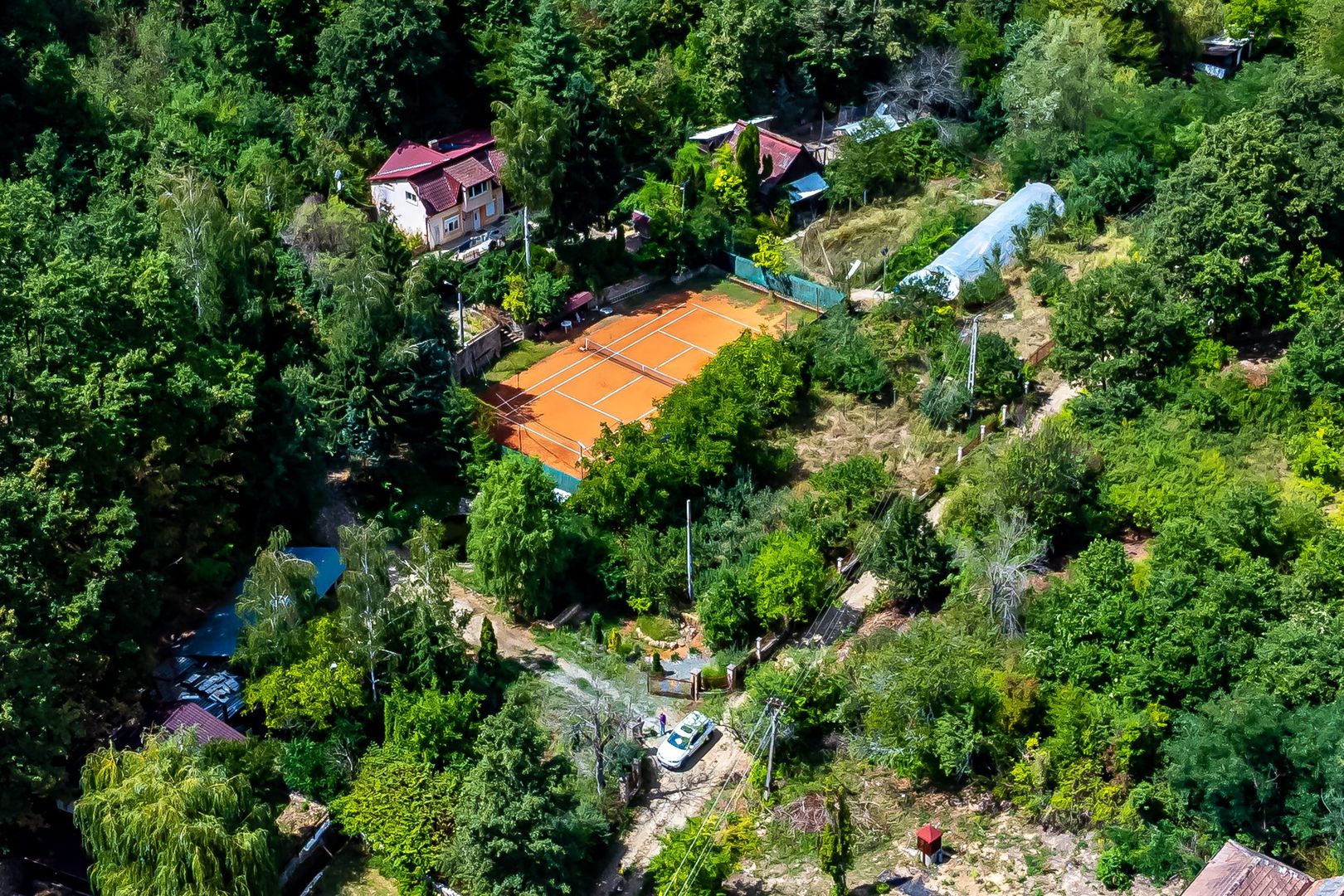 Imagine 9 - PROPRIETATE VÂNDUTĂ Casă conac cu 15.000 mp deal împădurit la Barațca,