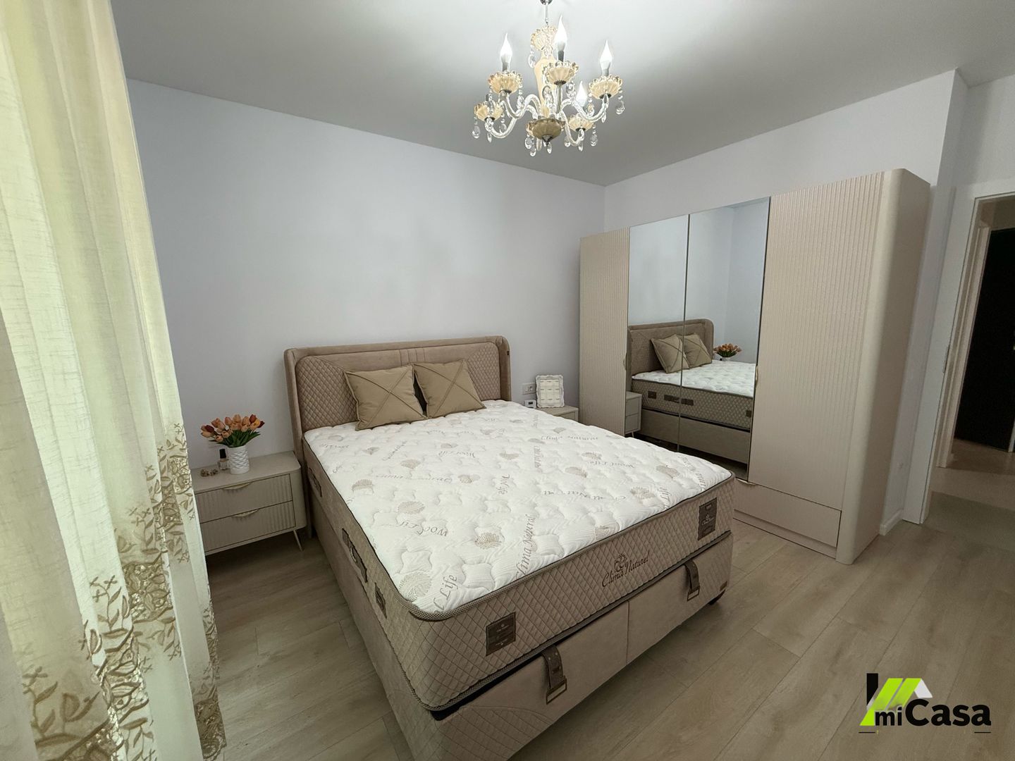 3 camere, Flamingo Luxury 2 - imaginea 7