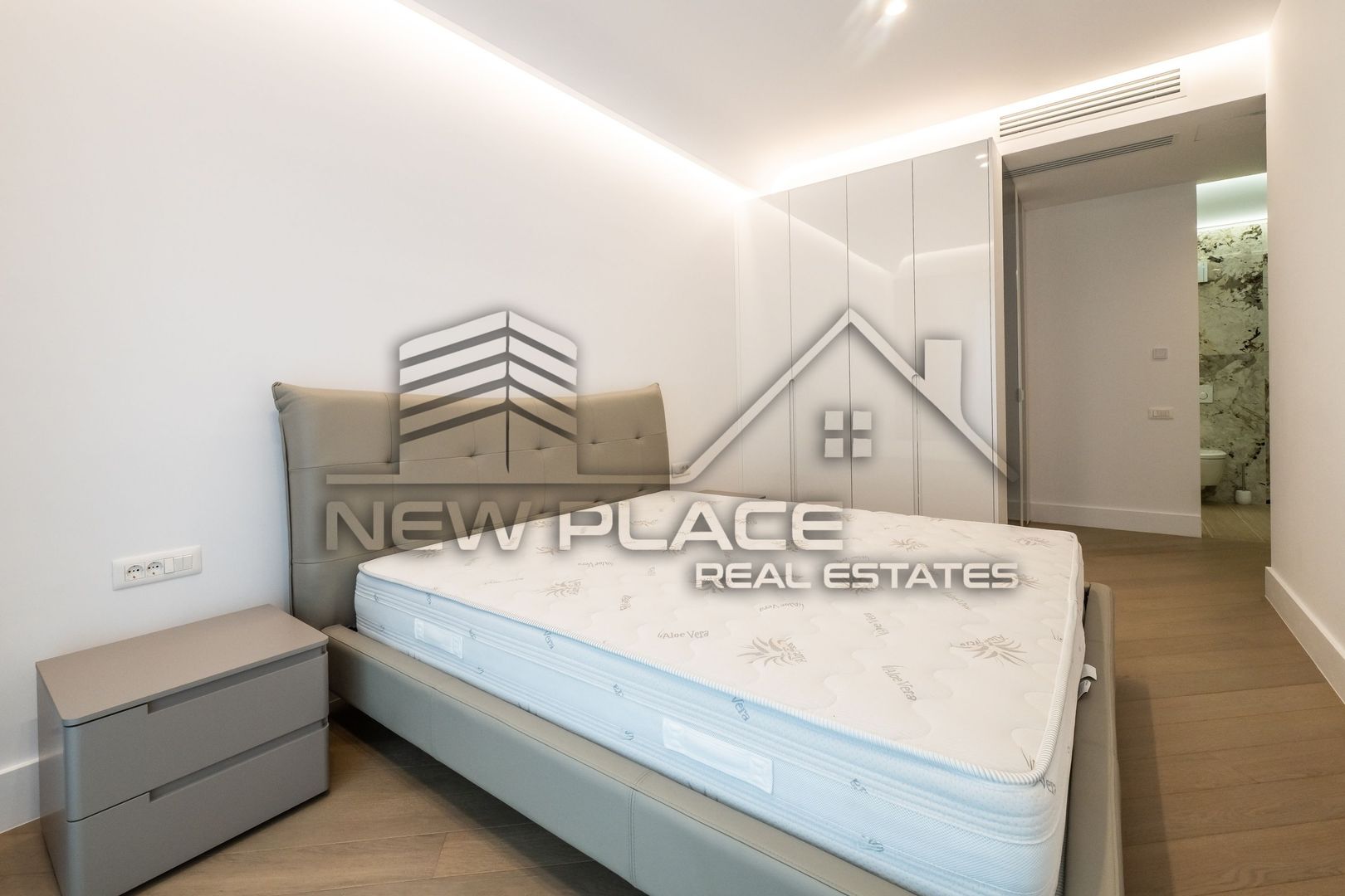 CORTINA 126 | Apartament exclusivist | Terasa 26 mp | View liber | ULTRA LUX - imaginea 19