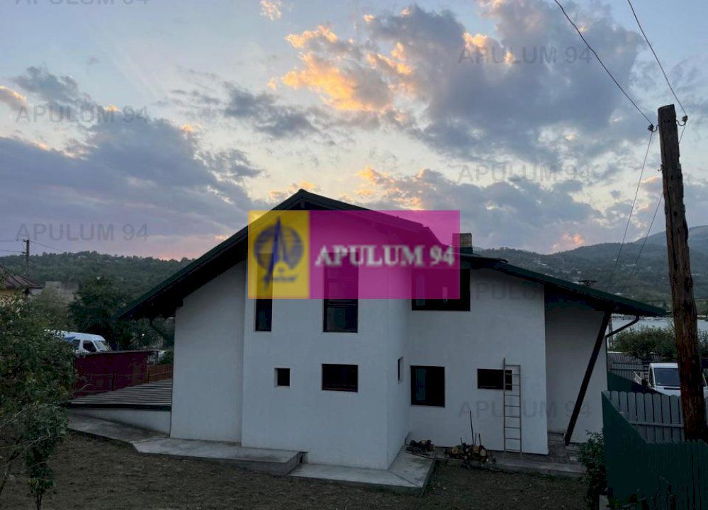 Vilă de vânzare în Comarnic