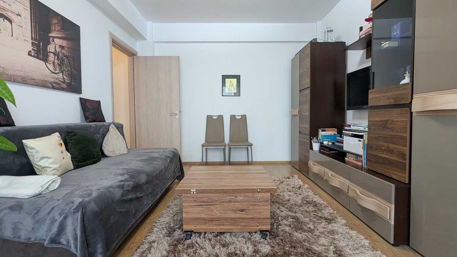 Apartament 2 camere decomandat + parcare, 10 minute metrou