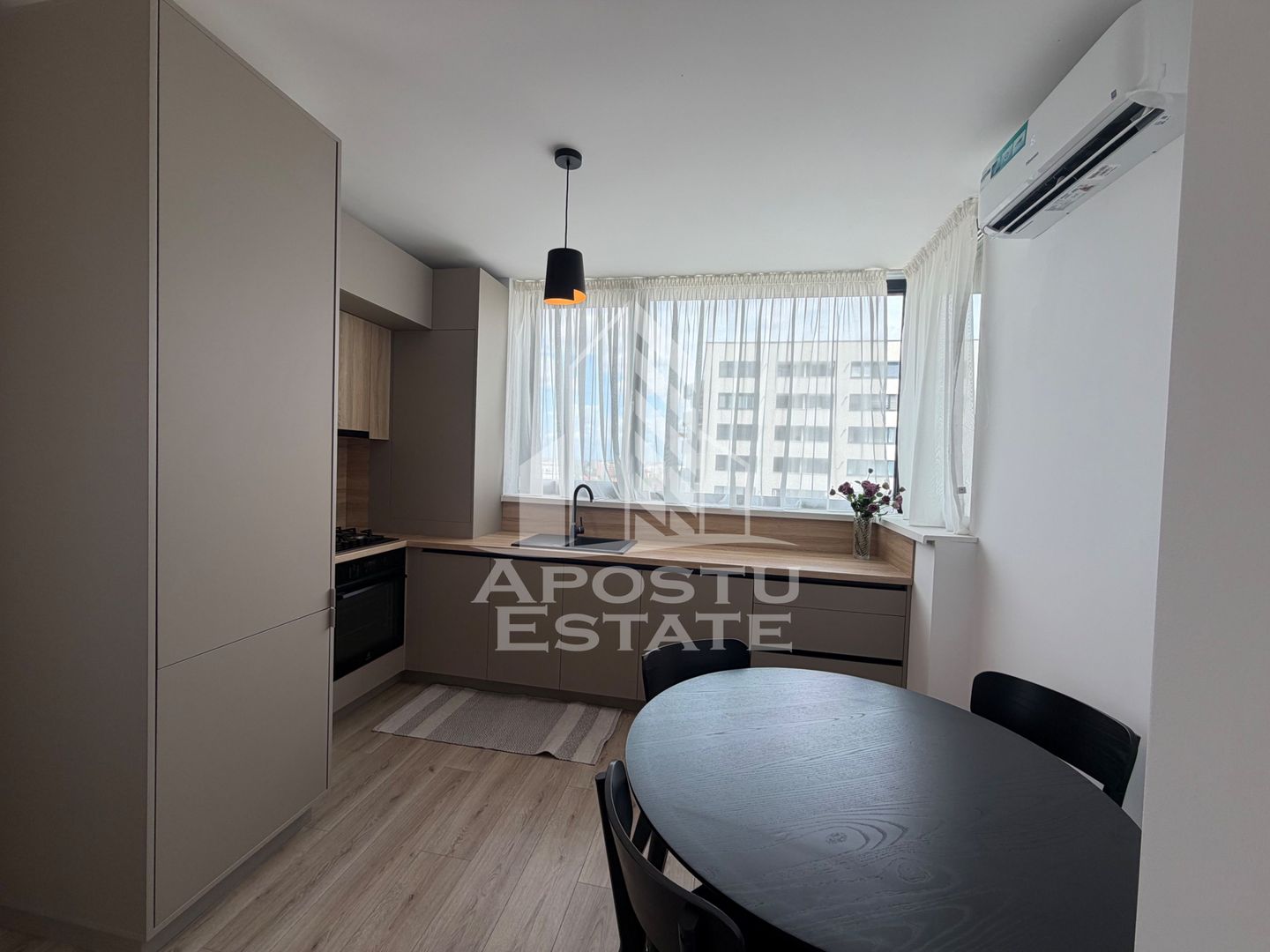 Apartament cu 2 camere de vanzare , X-City Towers , Timisoara - imaginea 10
