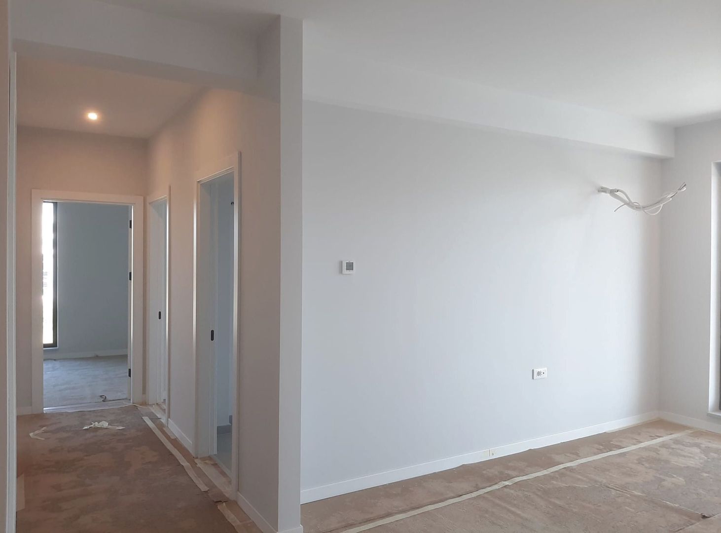 Apartament 3 Camere bucatarie inchisa si Terasă 12 MP cu Vedere Liberă - imaginea 4