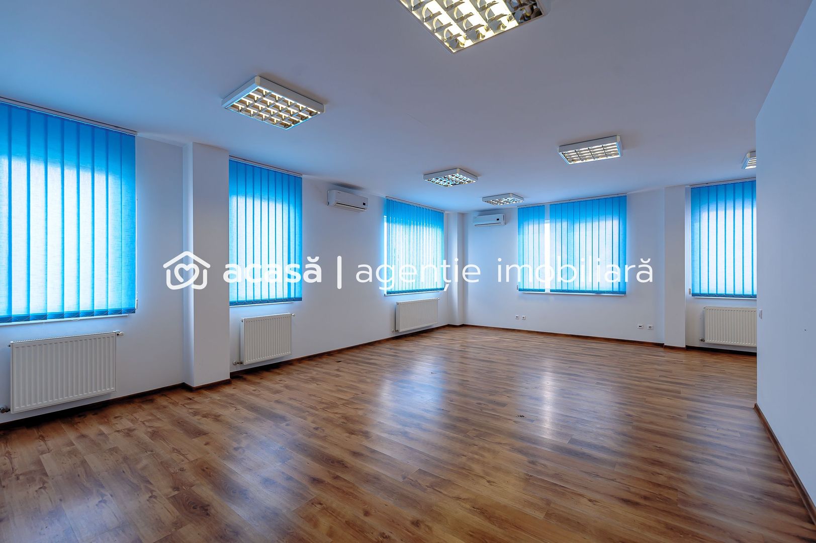 Imagine 2 - Cladire birouri - spațiu comercial cu parcări în incintă privată