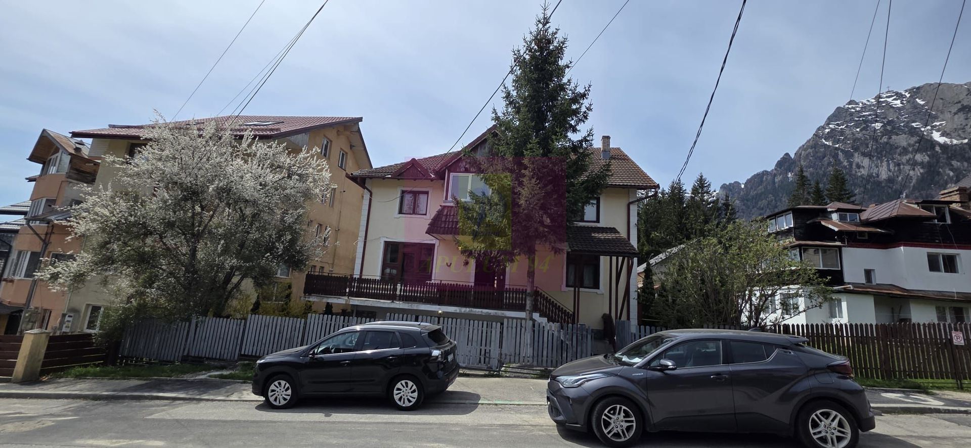 Vila de vanzare  cu 13 camere in Busteni (camin pentru seniori)