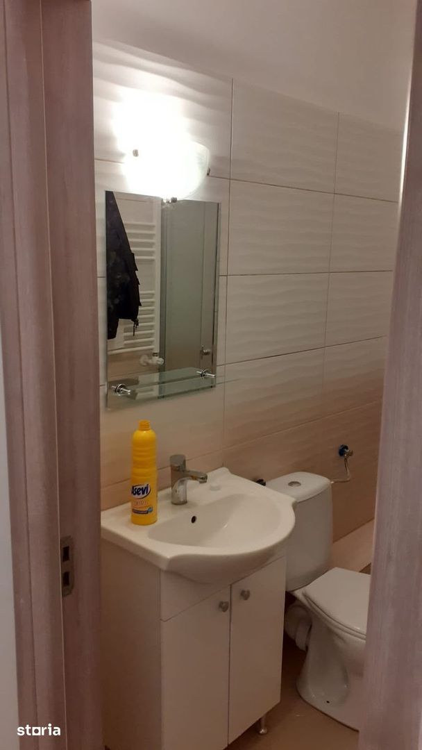 Garsoniera de inchiriat in militari residence/ demisol inalt - imaginea 8