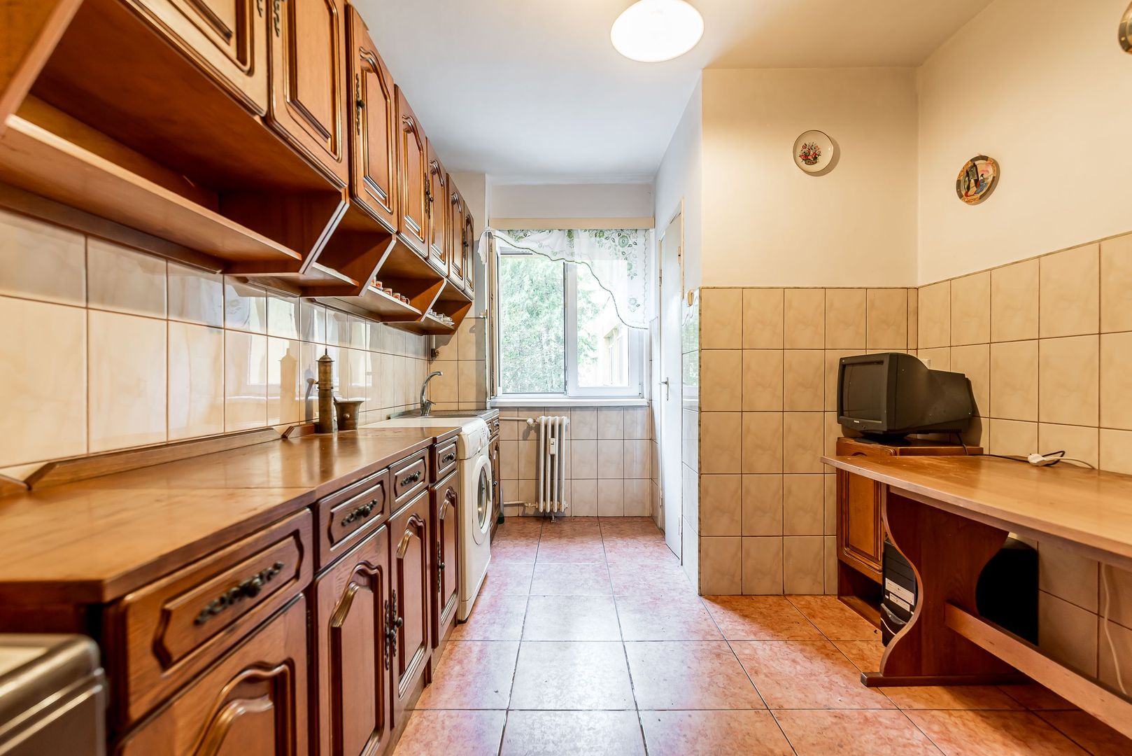 Imagine 2 - Apartament 3 camere, etaj 1, zonă verde și retrasă Poetului, Vlaicu