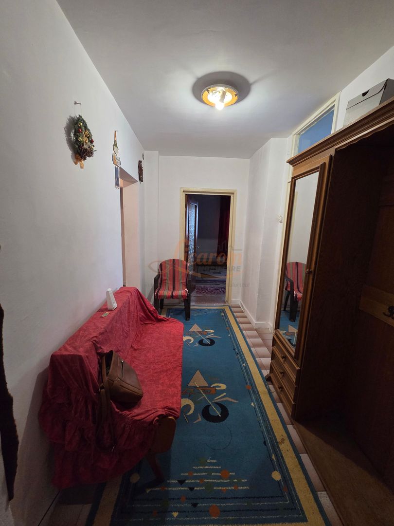 Apartament 3 camere decomandat, Carpatilor zona Spitalul Judetean, - imaginea 10