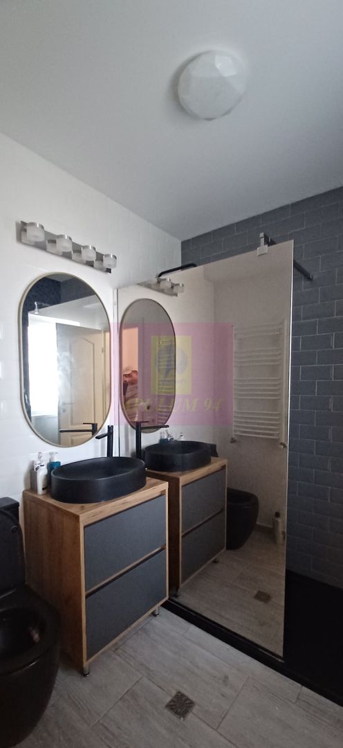 Casă 2019, P+1+pod, renovată, curte amenajată, aproape de pădure