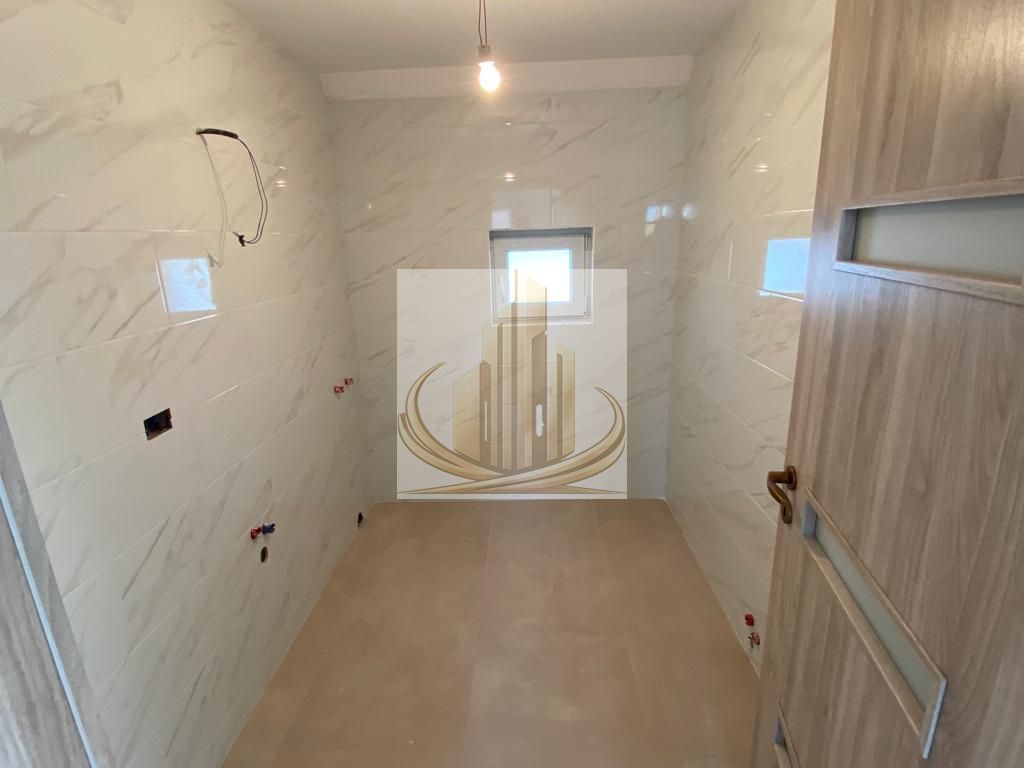 Casă 5 camere, 2 niveluri, intrări și utilități separate – Șag - imaginea 16