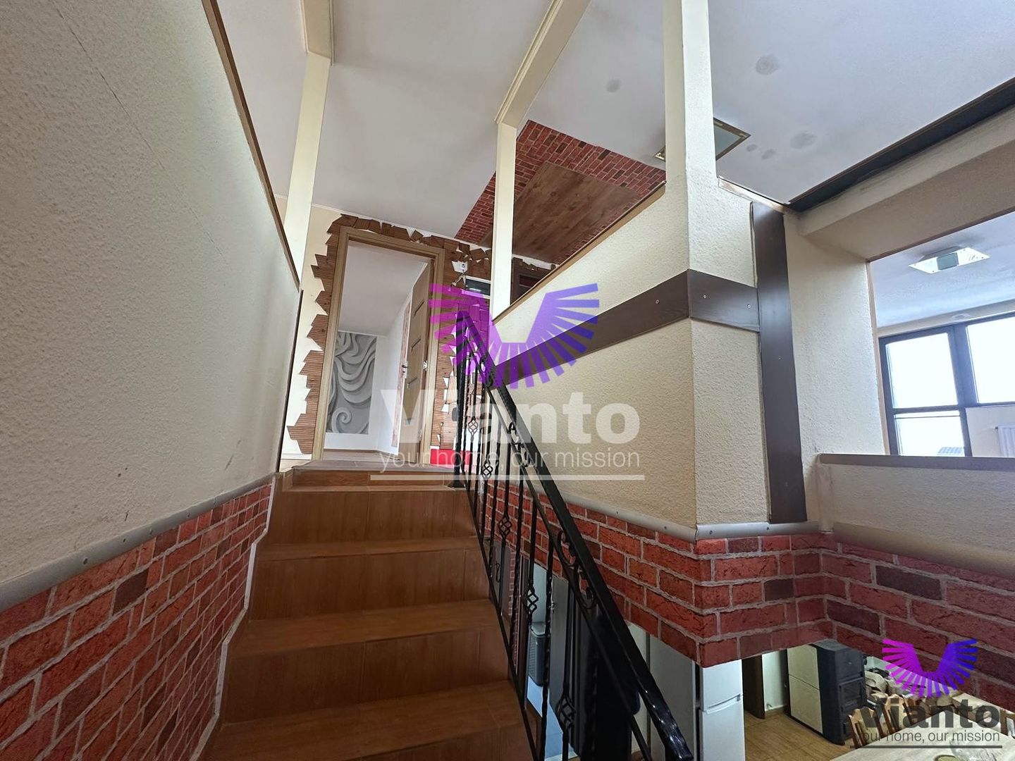 Casa 6 camere 168mpu si teren 305mp | Selimbar