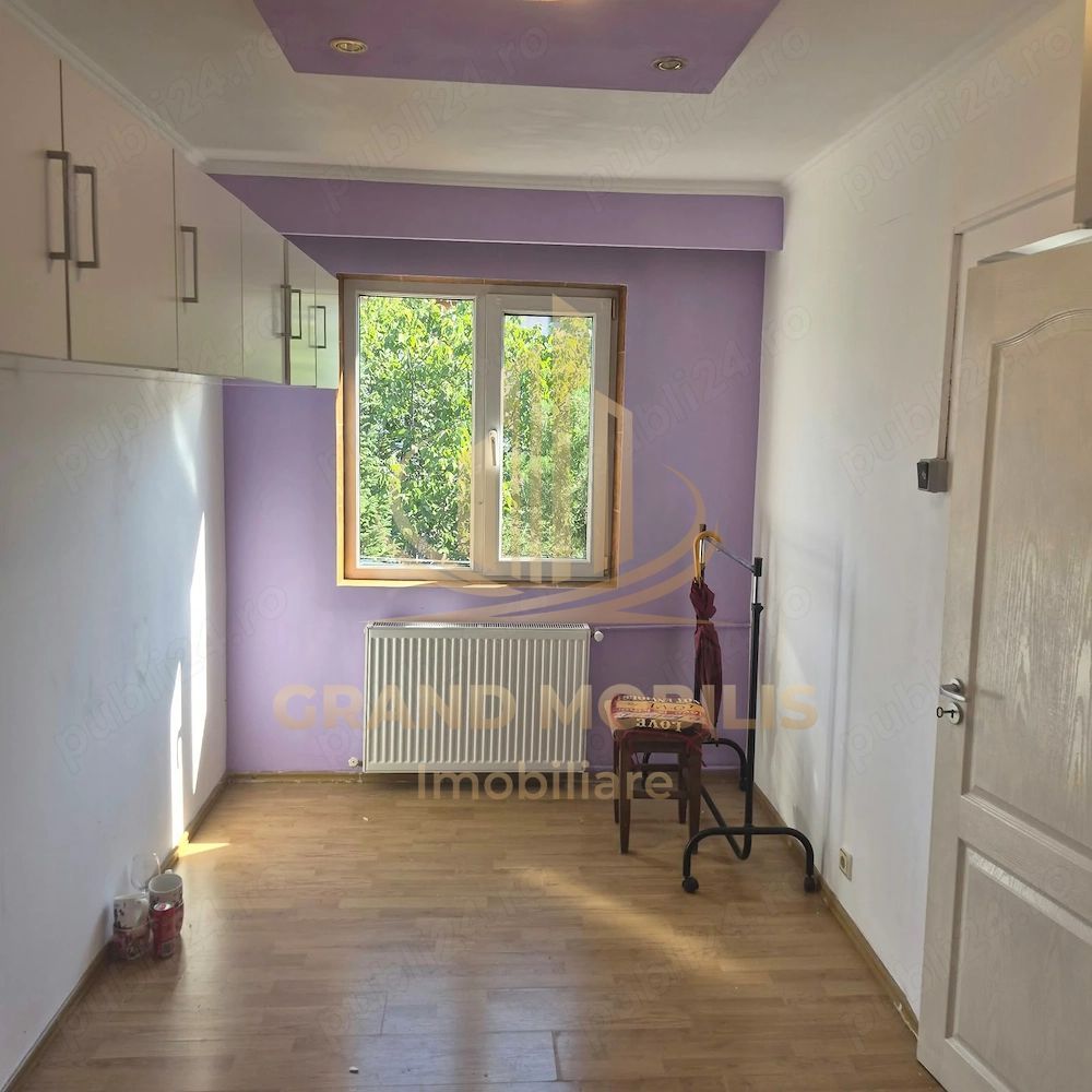 Apartament 3 camere, 40 mp utili, etaj 4/4, acoperiș, zona Șagului - imaginea 6